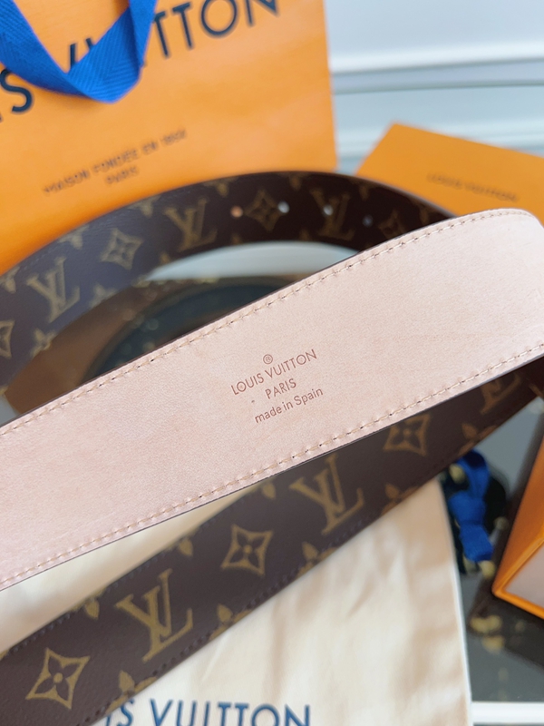 ルイヴィトンベルト細部ディテール